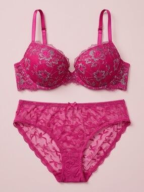 NWT Victoria's Secret Fuchsia Lace Embroidered Bra & Panty Set